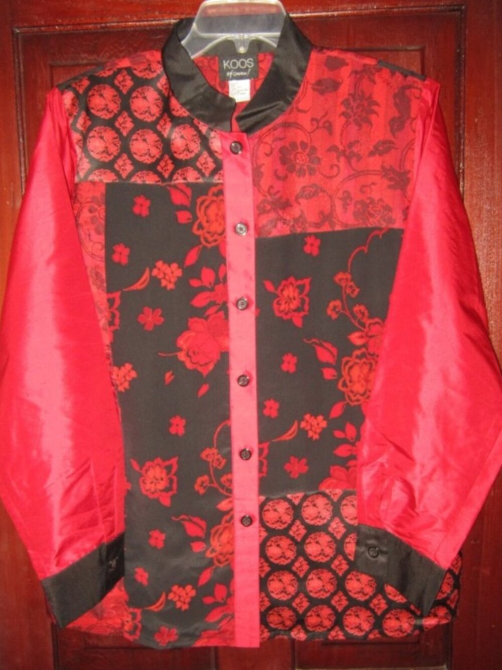 KOOS Of Course! Sz L Button Down Blouse Shirt Tank Top Silk Pockets Asian Foral